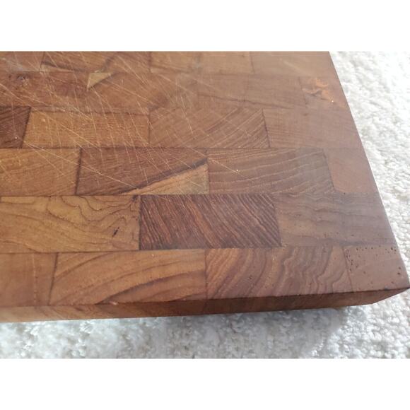 Genuine Teak Siamese Designed by Ernest Sohn 8"x10" Cutting Board - Picture 5 of 9